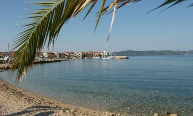 Apartman Luce Daire Bibinje Dış mekan fotoğraf